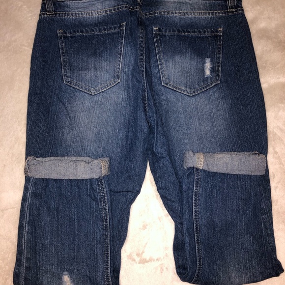 Life in Progress Distressed Jeans - Picture 2 of 5